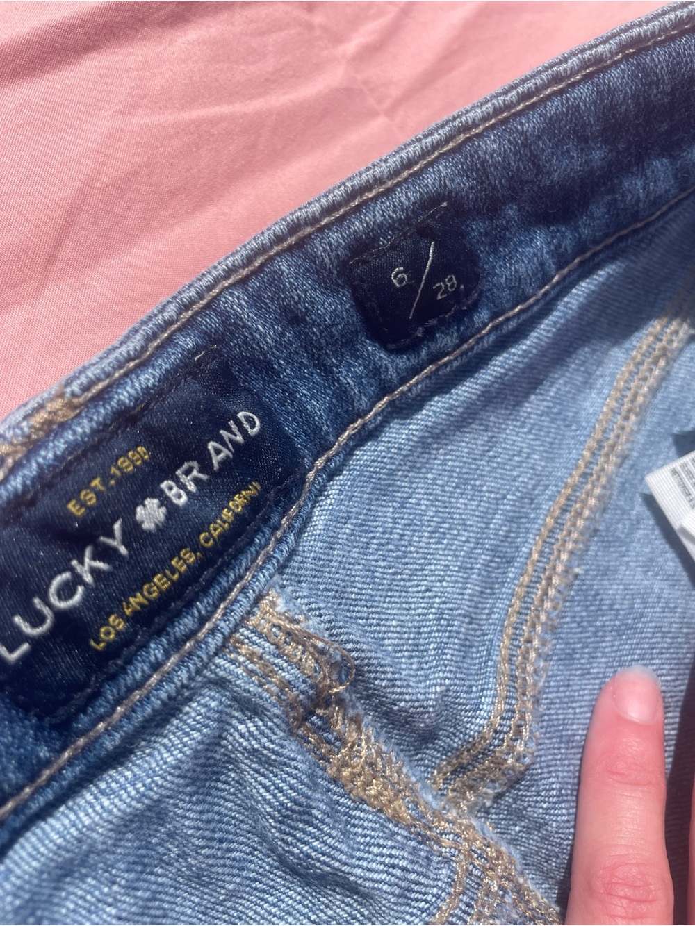 Lucky Brand Medium Blue Button-Fly Cropped Jeans Size 6 - Picture 4 of 9